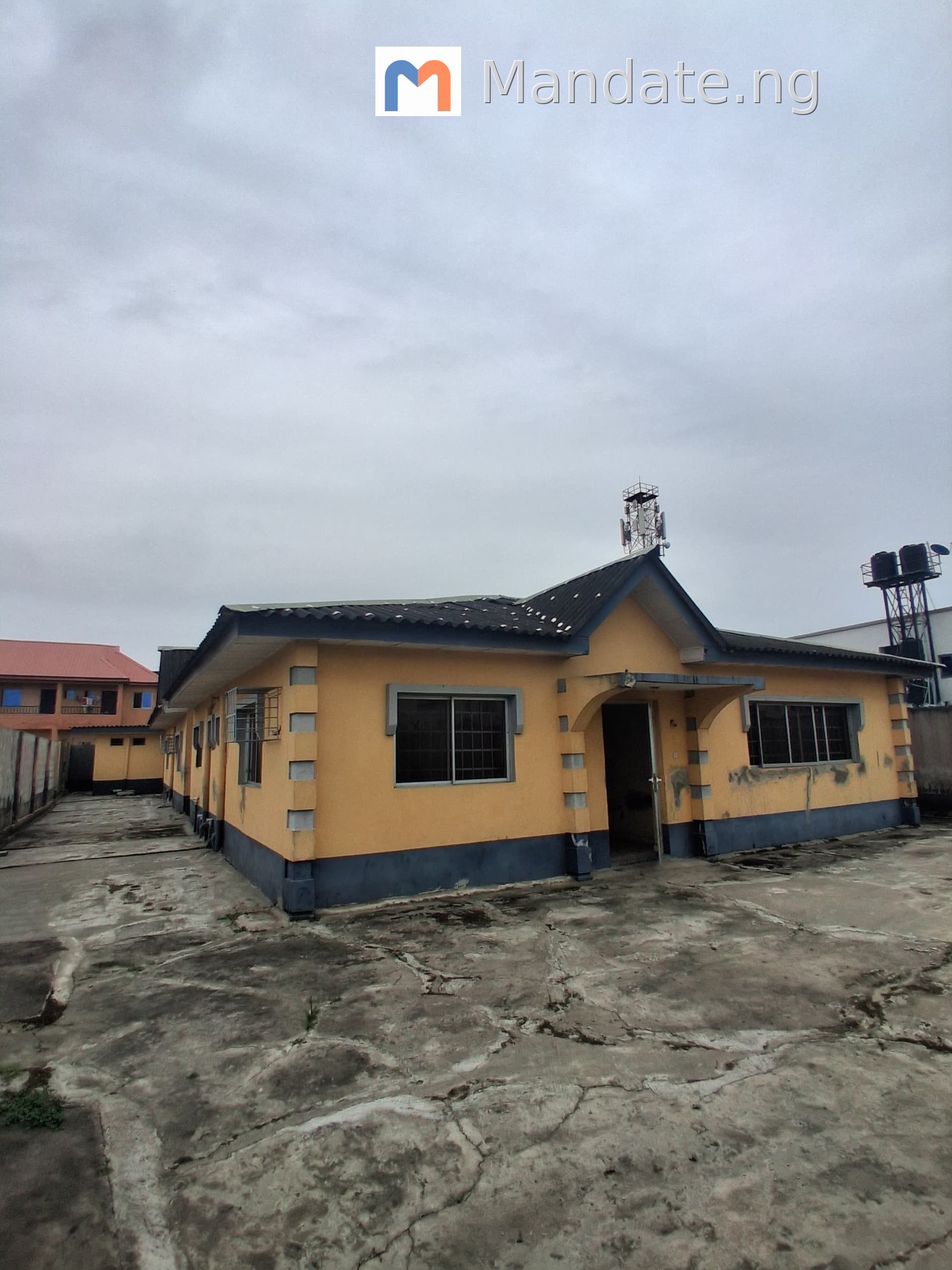 Spacious Shared Apartments for Rent in Ajah For Rent in Pump & Sell, Addo Road, Ajah, Lagos Addo Road, Ajah Ajah Lagos photo 1