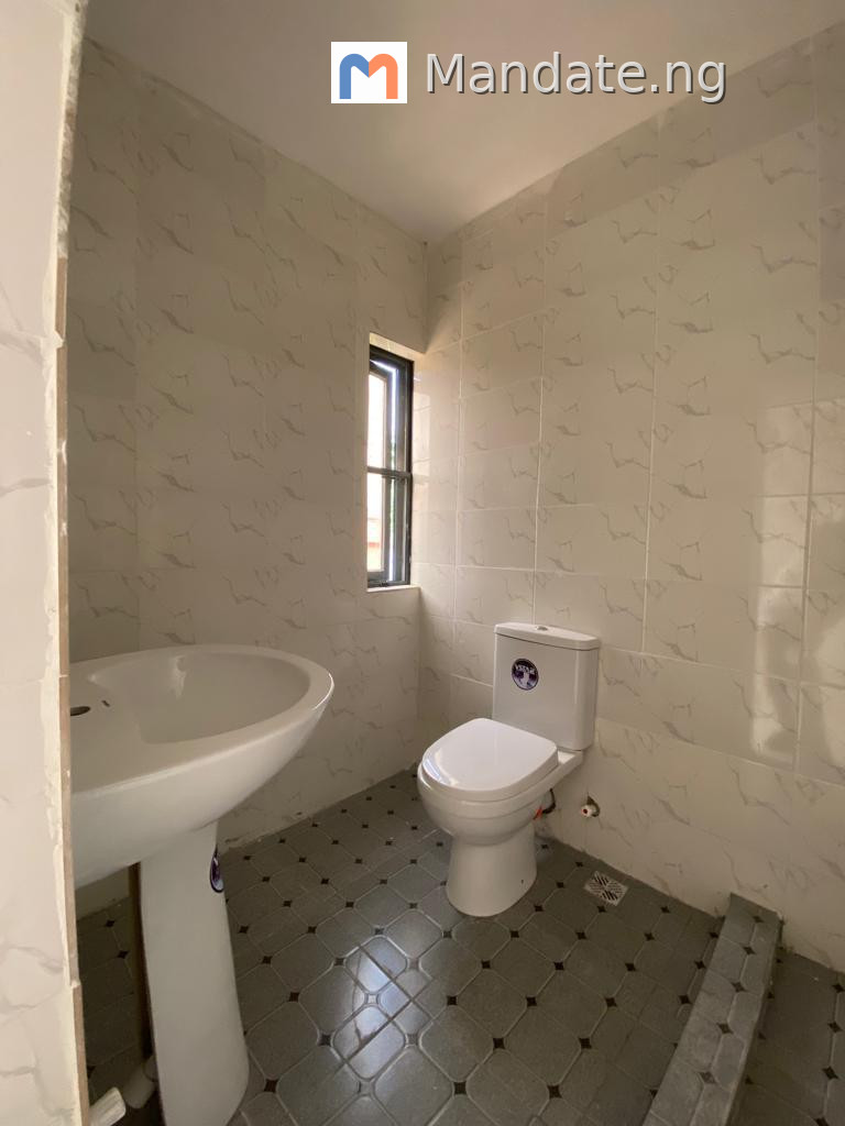 3-Bedroom Duplex for Sale in Ikota, Lekki For Sale in Road 2, Nile Cinema Area, Ikota, Lekki, Lagos Omole Phase 2 Lagos photo 11
