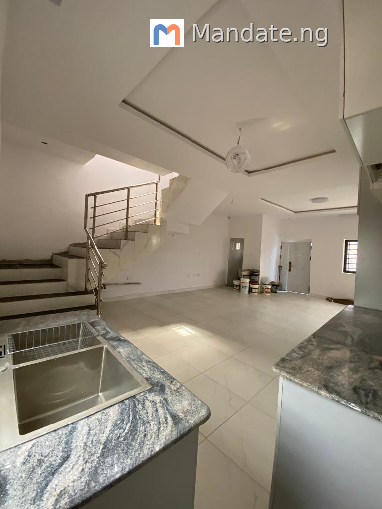 3-Bedroom Duplex for Sale in Ikota, Lekki For Sale in Road 2, Nile Cinema Area, Ikota, Lekki, Lagos Omole Phase 2 Lagos photo 13