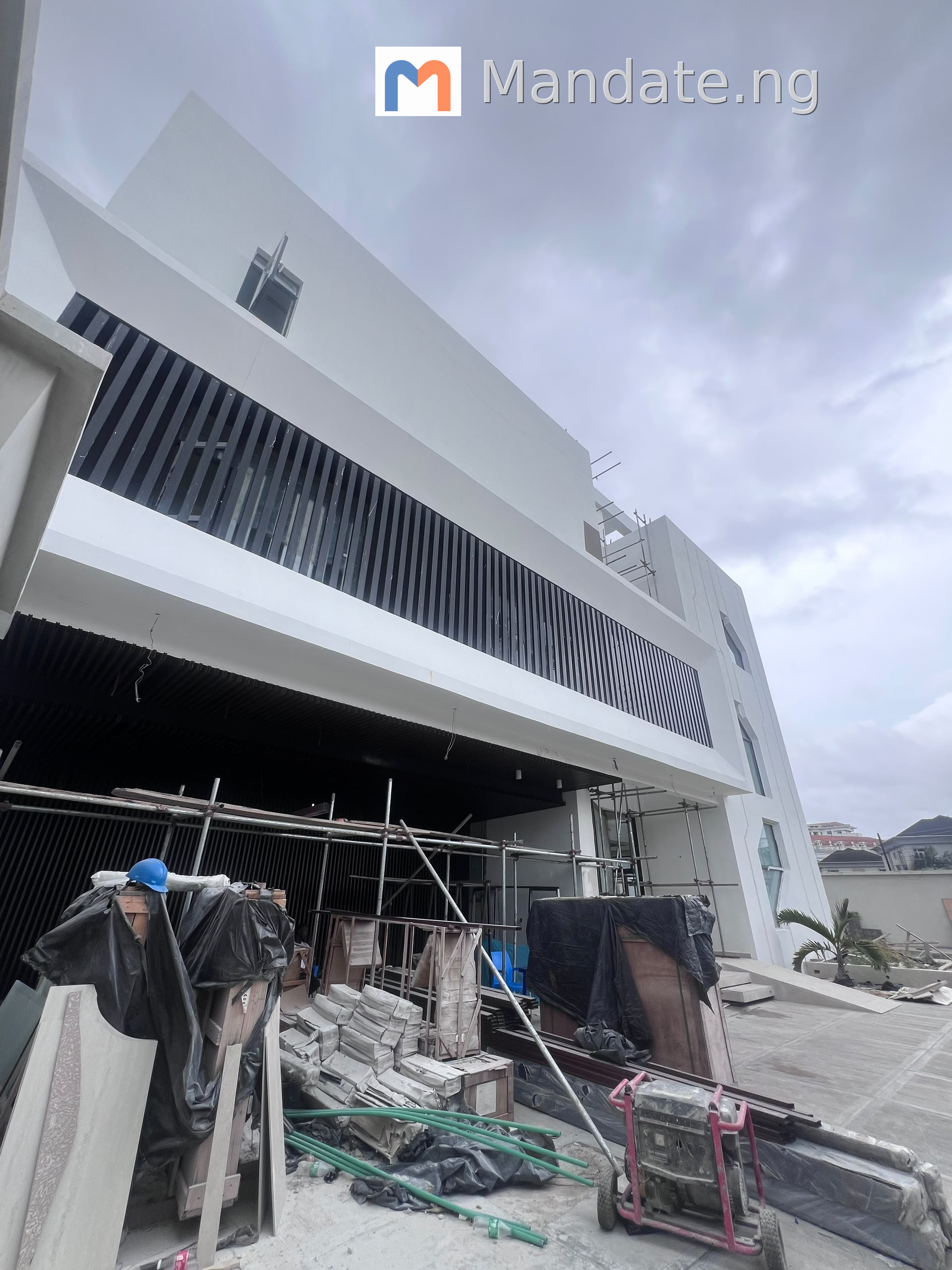 5 Bedroom Penthouse Maisonette for Sale in Old Ikoyi For Sale in off Alexander Road, Ikoyi Old Ikoyi Ikoyi Lagos photo 3