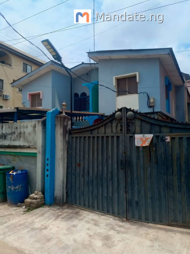 Well Positioned Pharmacy in Surulere, Lagos Lease in Bode, Thomas, Surulere, Lagos Surulere Lagos photo 2