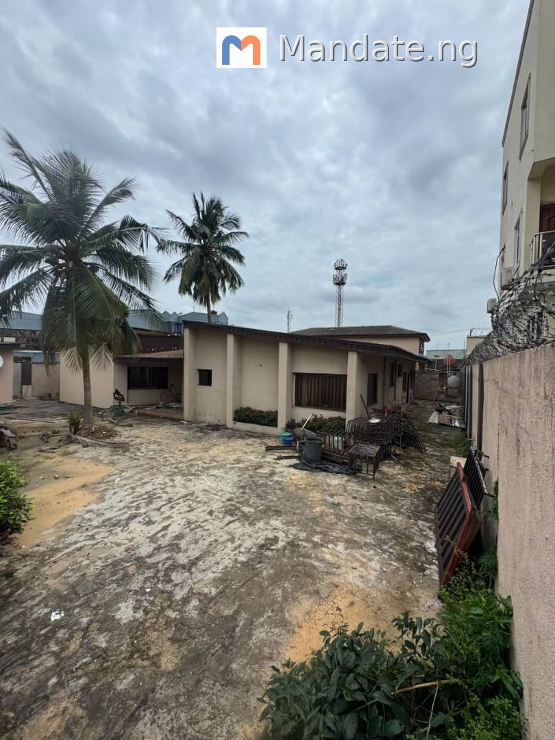 4 Bedroom Detached Duplex for Sale in Ogba, Ikeja For Sale in at Ogba - Ikeja, Lagos Ogba Adeniyi Jones Lagos photo 5