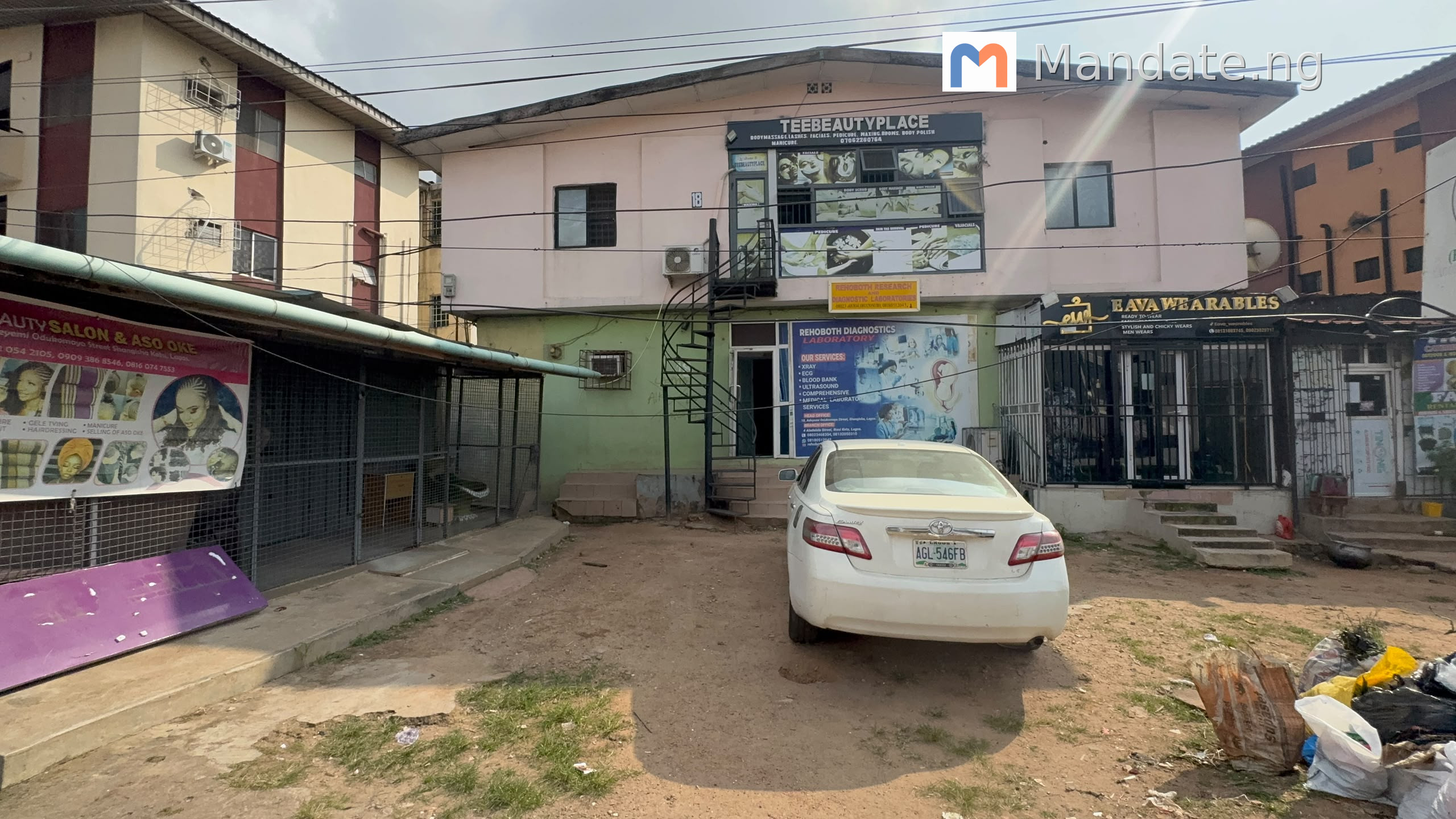 4 Bedroom Detached Duplex for Sale in Ogba, Ikeja For Sale in at Ogba - Ikeja, Lagos Ogba Adeniyi Jones Lagos photo 8
