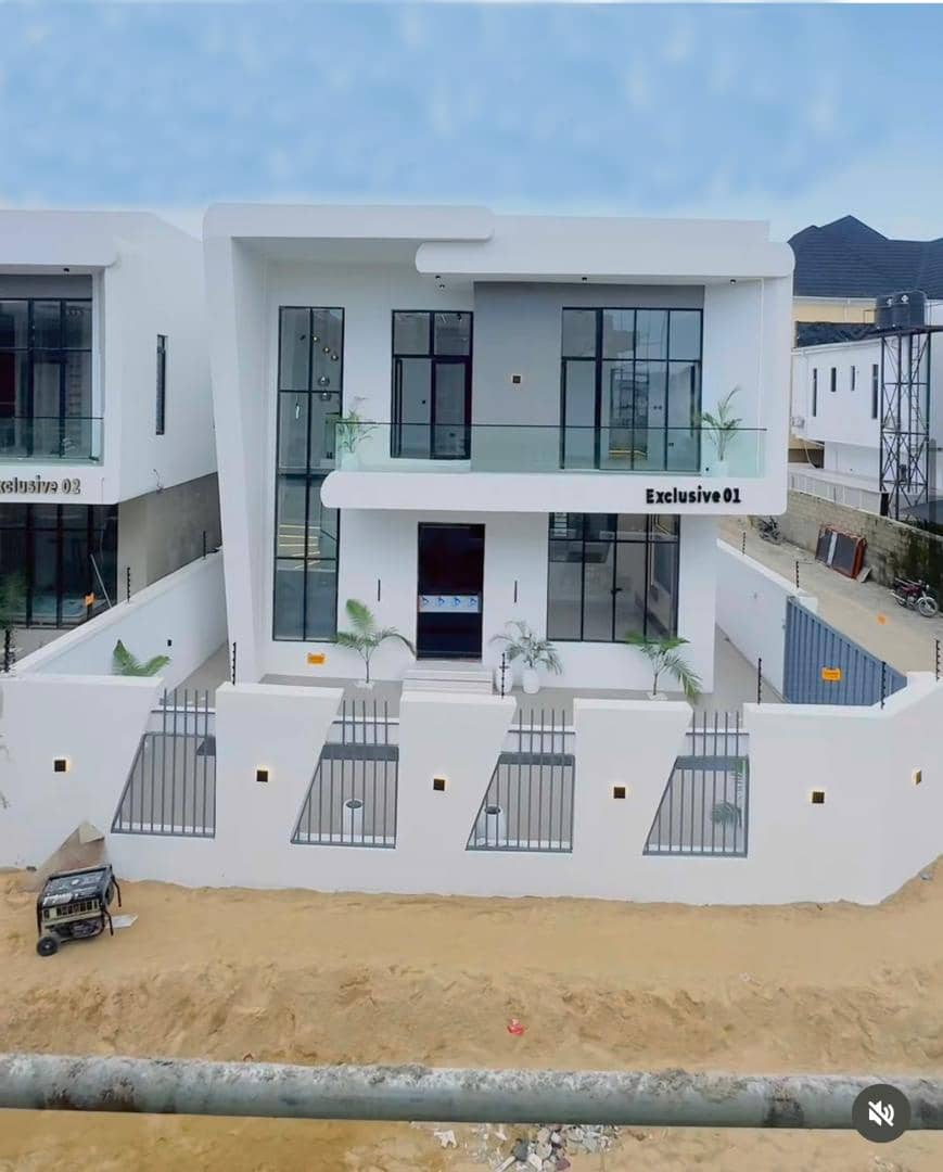 4 Bedroom Detached Duplex with Pool and BQ in Ajah For Sale in in Ajah Ajah Lagos photo 1