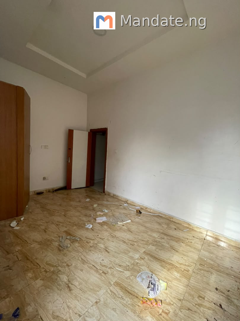 Studio Apartment at Grace Court, Orchid For Rent in at Grace Court, Orchid Orchid Lagos photo 2