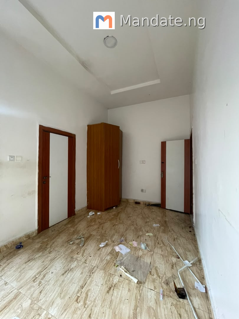 Studio Apartment at Grace Court, Orchid For Rent in at Grace Court, Orchid Orchid Lagos photo 3