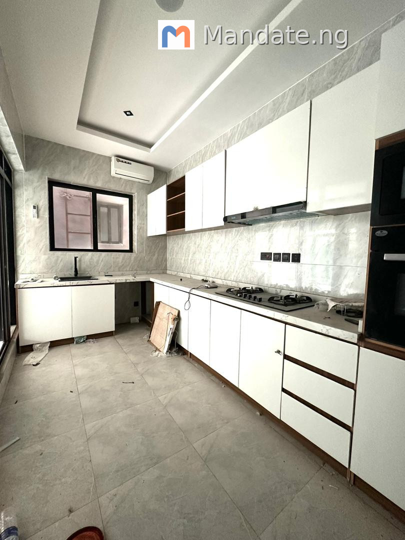 Luxury 2 Bedroom Apartment With Elevator + Gym + Swimming Pool For Rent in in Ilasan, Lekki Ilasan Lekki Lagos photo 2