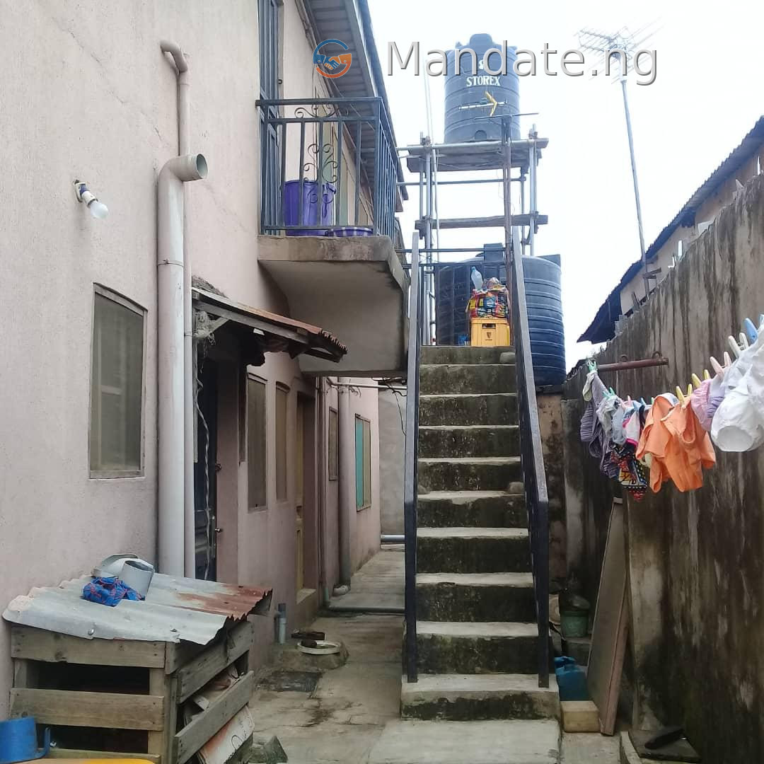 4 Bedroom Flats for Sale in Ikotun, Alimosho LGA For Sale in Opp Ikotun -Igando LCDA, Behind First Bank Plc, Ikotun Igando Alimosho Lagos photo 7