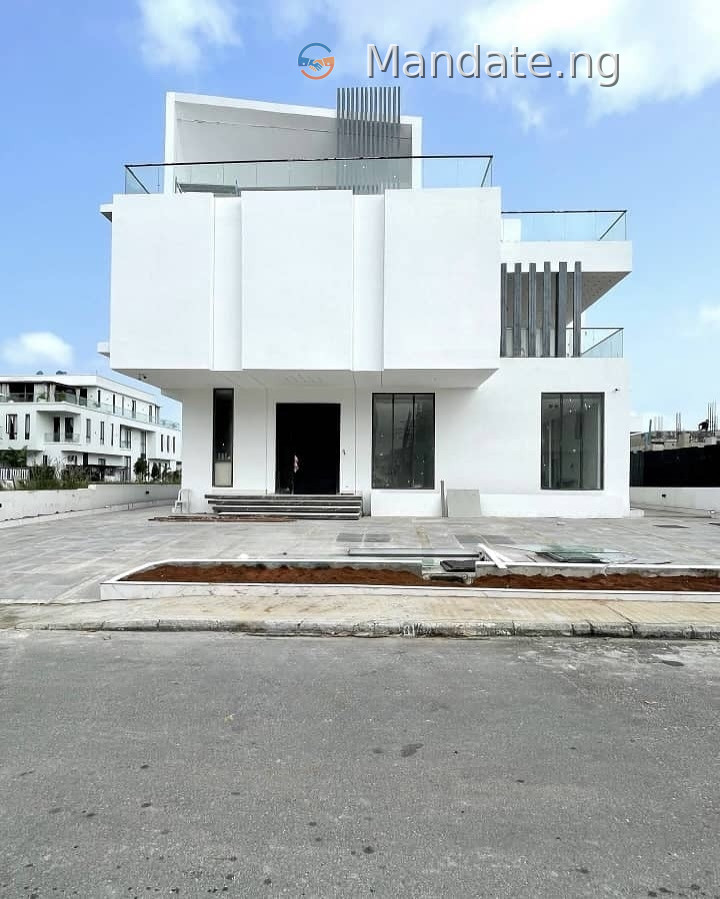 5 Bedroom Fully Detached Duplex in Magodo Phase 2 For Sale in in Magodo Phase 2 Residential Scheme via CMD Isheri Olofin Lagos photo 5