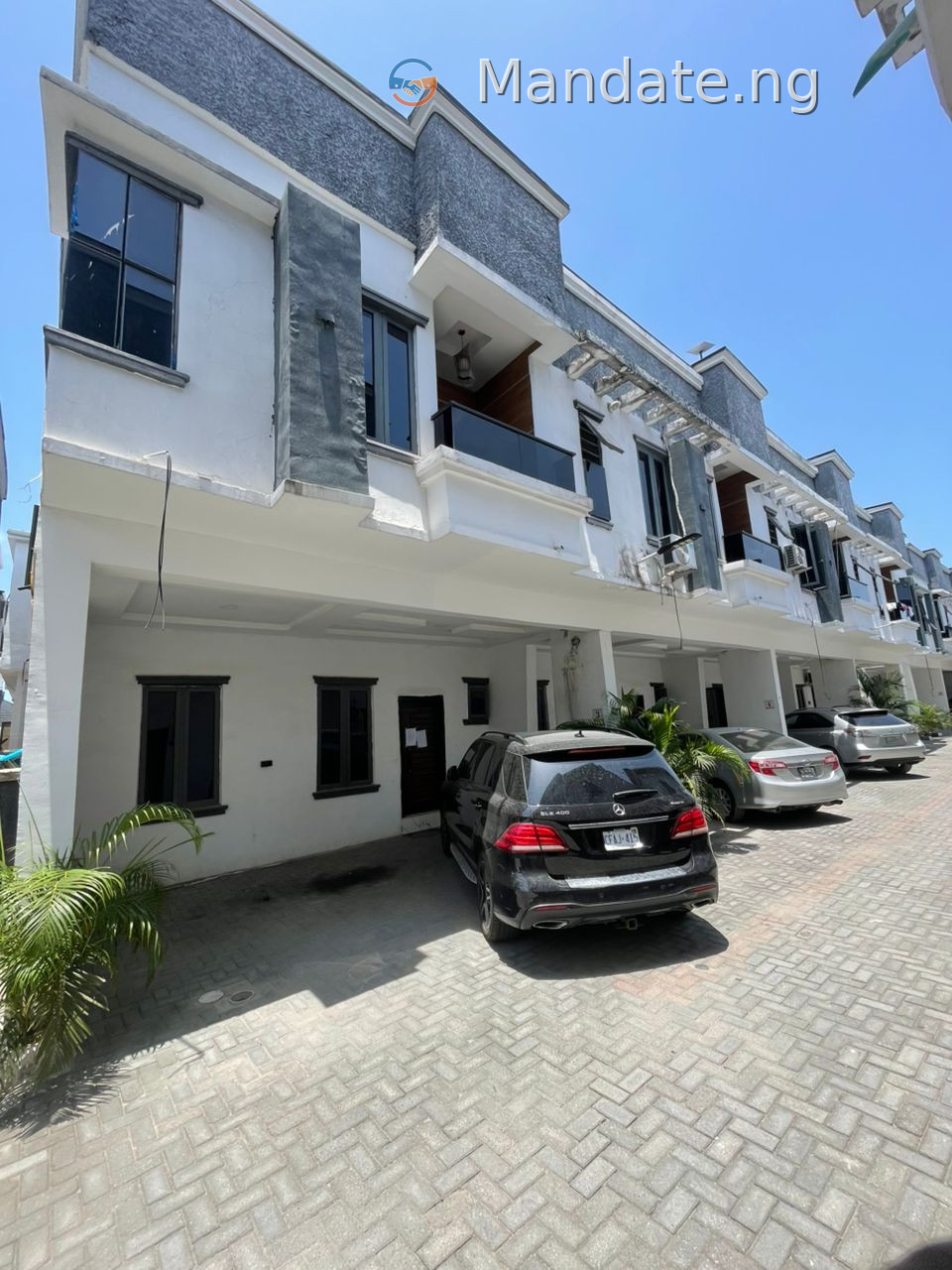 Super Distress Fully Furnished 3 Bedroom Terrace Duplex for Sale in Lekki Palm City For Sale in in lekki palm city Lekki Lagos photo 1