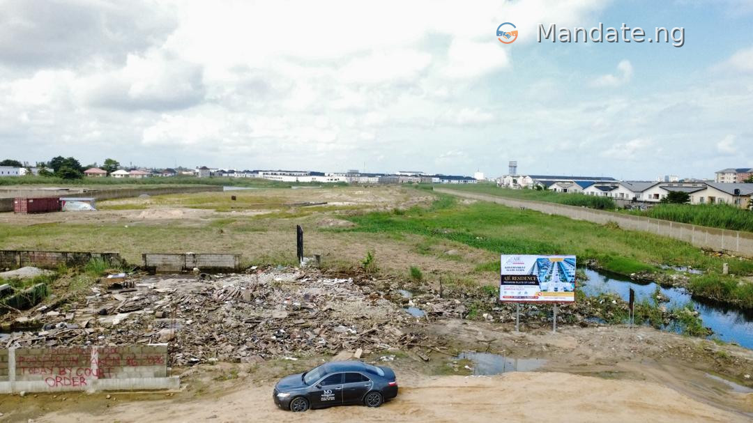 Super Distress Fully Furnished 3 Bedroom Terrace Duplex for Sale in Lekki Palm City For Sale in in lekki palm city Lekki Lagos photo 8