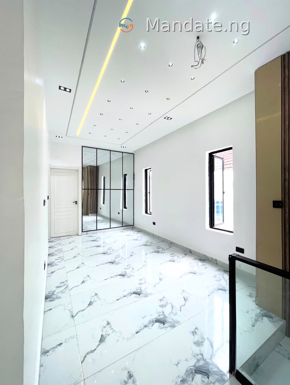 Luxury 5 Bedroom Fully Detached Duplex for Sale in Ikota, Lekki For Sale in in Ikota, Lekki Ikota Lagos photo 3