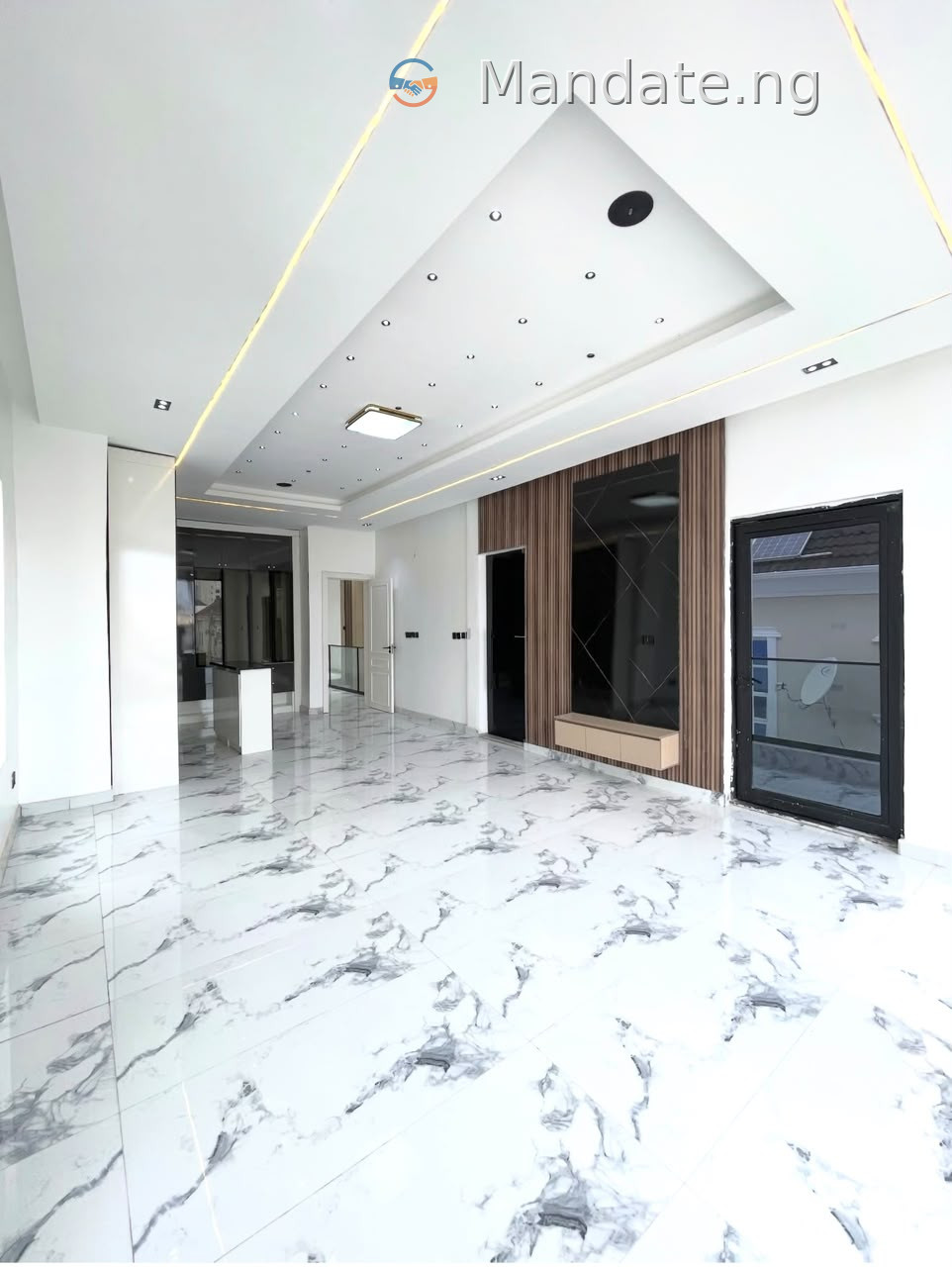 Luxury 5 Bedroom Fully Detached Duplex for Sale in Ikota, Lekki For Sale in in Ikota, Lekki Ikota Lagos photo 4