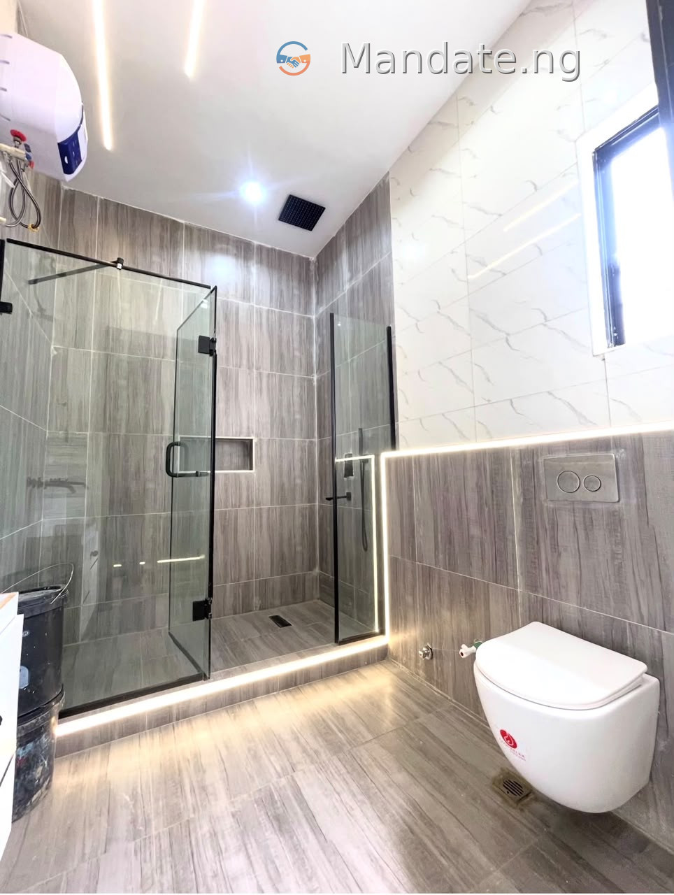 Luxury 5 Bedroom Fully Detached Duplex for Sale in Ikota, Lekki For Sale in in Ikota, Lekki Ikota Lagos photo 5