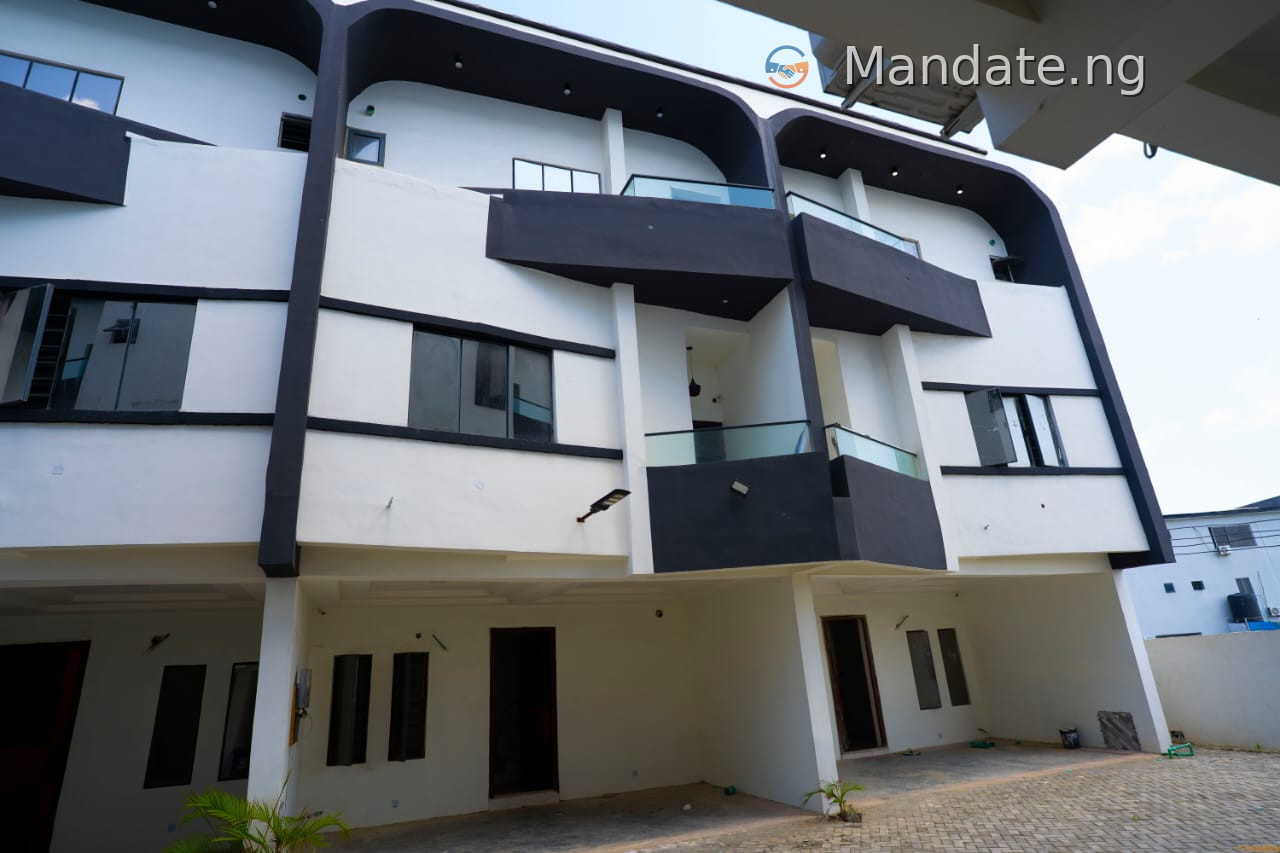 Brand 4 Bedroom Terrace Duplex on 3 floors in Lekki For Sale in at Orchid Road, Lekki Orchid Lagos photo 4