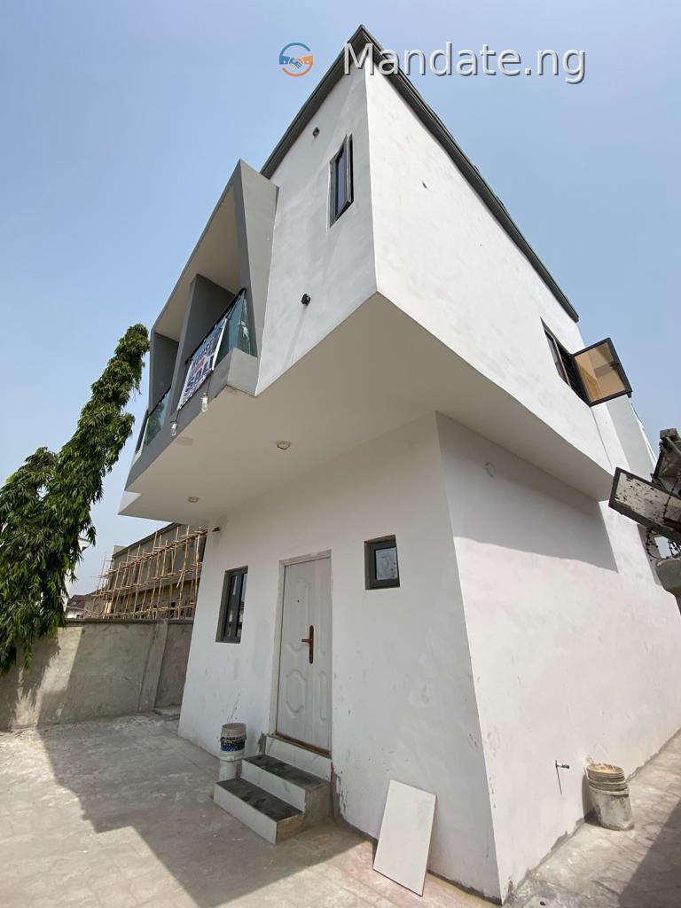 Brand new 3 bedrooms semi detached bungalow in Greenland estate For Sale in in a well secured and serene estate Location : Greenland estate Olokonla, Lekki Olokonla Ago Lagos photo 2