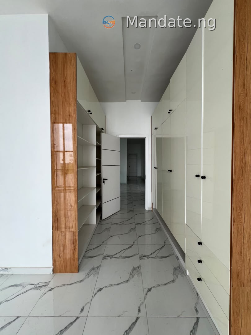 Brand New 4 Bedroom Detached Duplex with Swimming Pool for Rent in Lekki For Rent in Orchid Road, Lekki Orchid Lagos photo 8