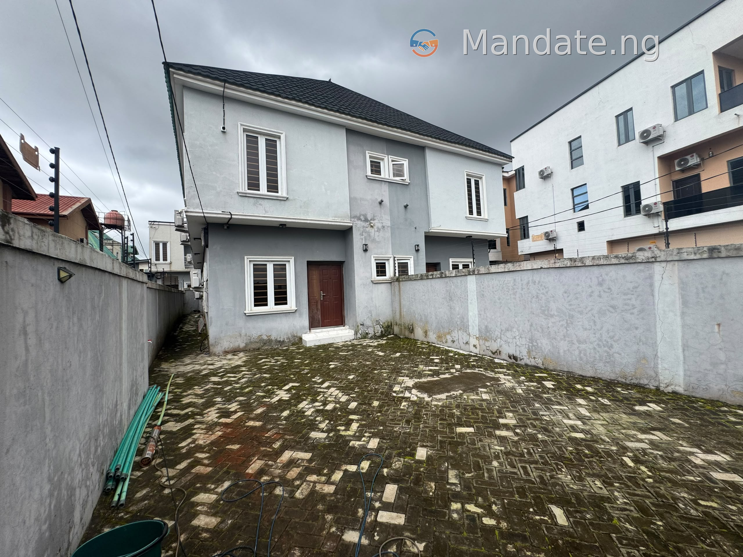 5 Bedroom Fully Detached Duplex in Magodo Phase 2 For Sale in in Magodo Phase 2 Residential Scheme via CMD Isheri Olofin Lagos photo 6