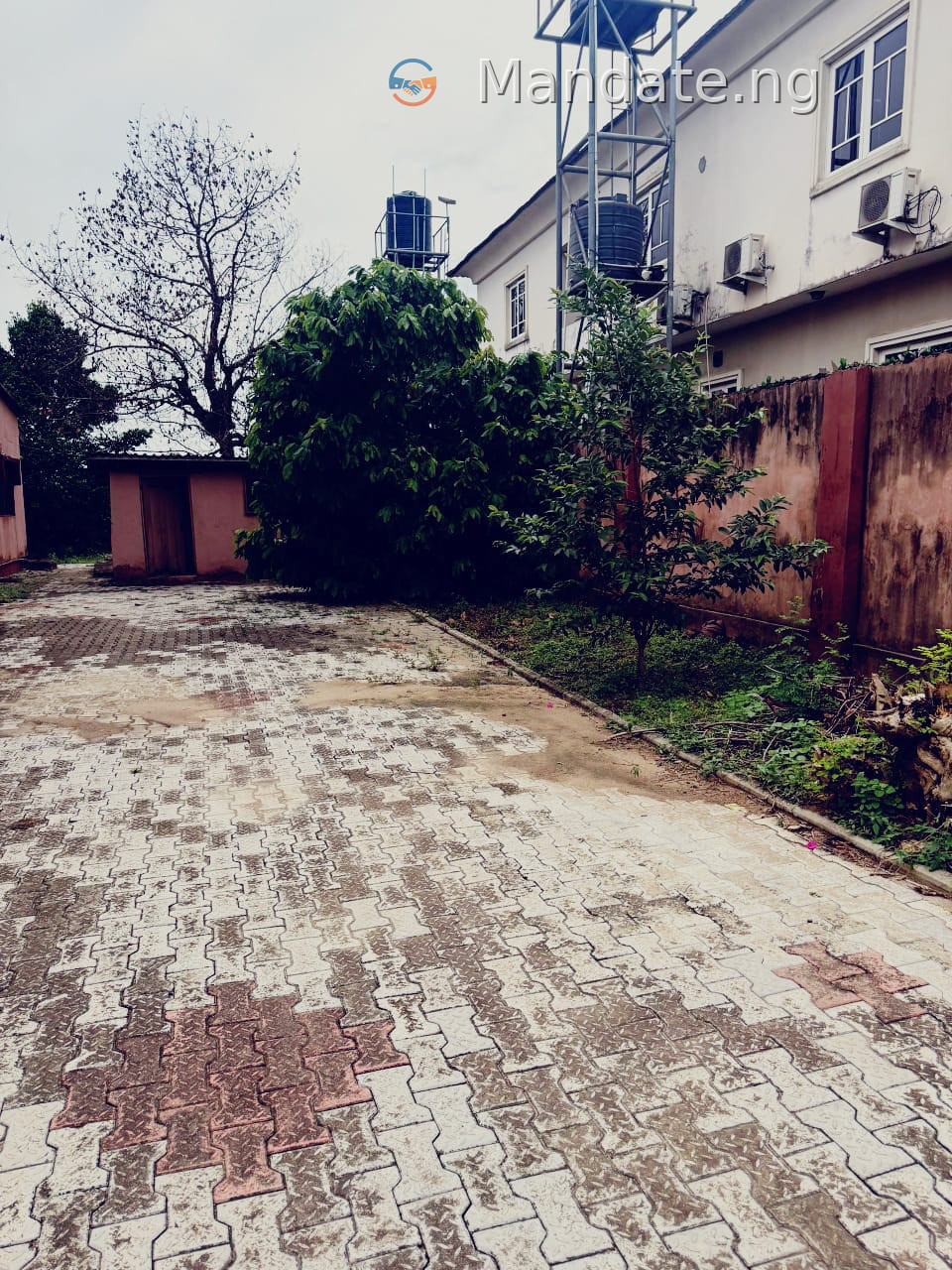 Exquisitely Built 4 Bedroom Fully Detached Duplex in Magodo GRA For Sale in in Magodo GRA Ago Lagos photo 8