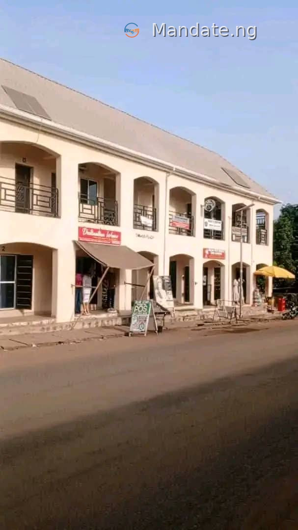 Plaza for Sale in High Level, Makurdi For Sale in on Katsina-Ala Street, High Level, Makurdi Makurdi Benue photo 1