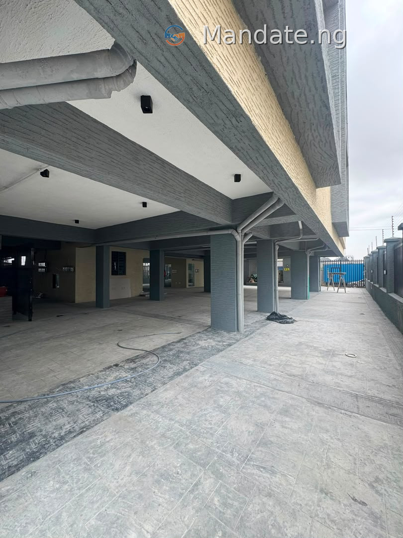 Luxury 2 Bedroom Apartment for Sale in Lekki Phase 1 For Sale in in Lekki Phase 1, Lagos Lekki Phase 1 Lekki Lagos photo 12