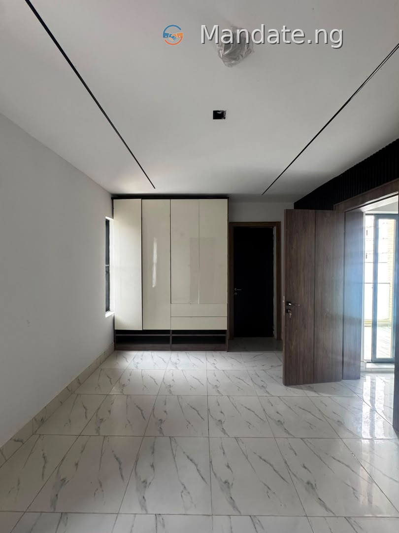 Luxury 2 Bedroom Apartment for Sale in Lekki Phase 1 For Sale in in Lekki Phase 1, Lagos Lekki Phase 1 Lekki Lagos photo 14