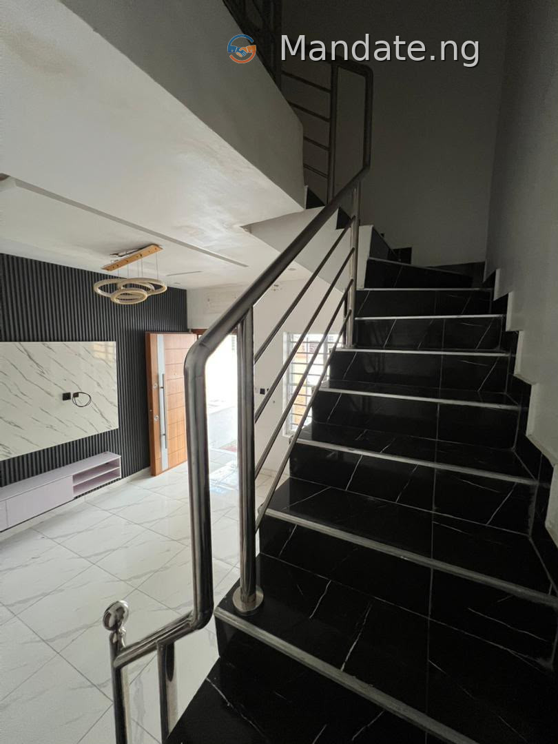 3 Bedroom Terrace Duplex for Rent in Ikota, Lekki For Rent in in Ikota, Lekki Ikota Lagos photo 8