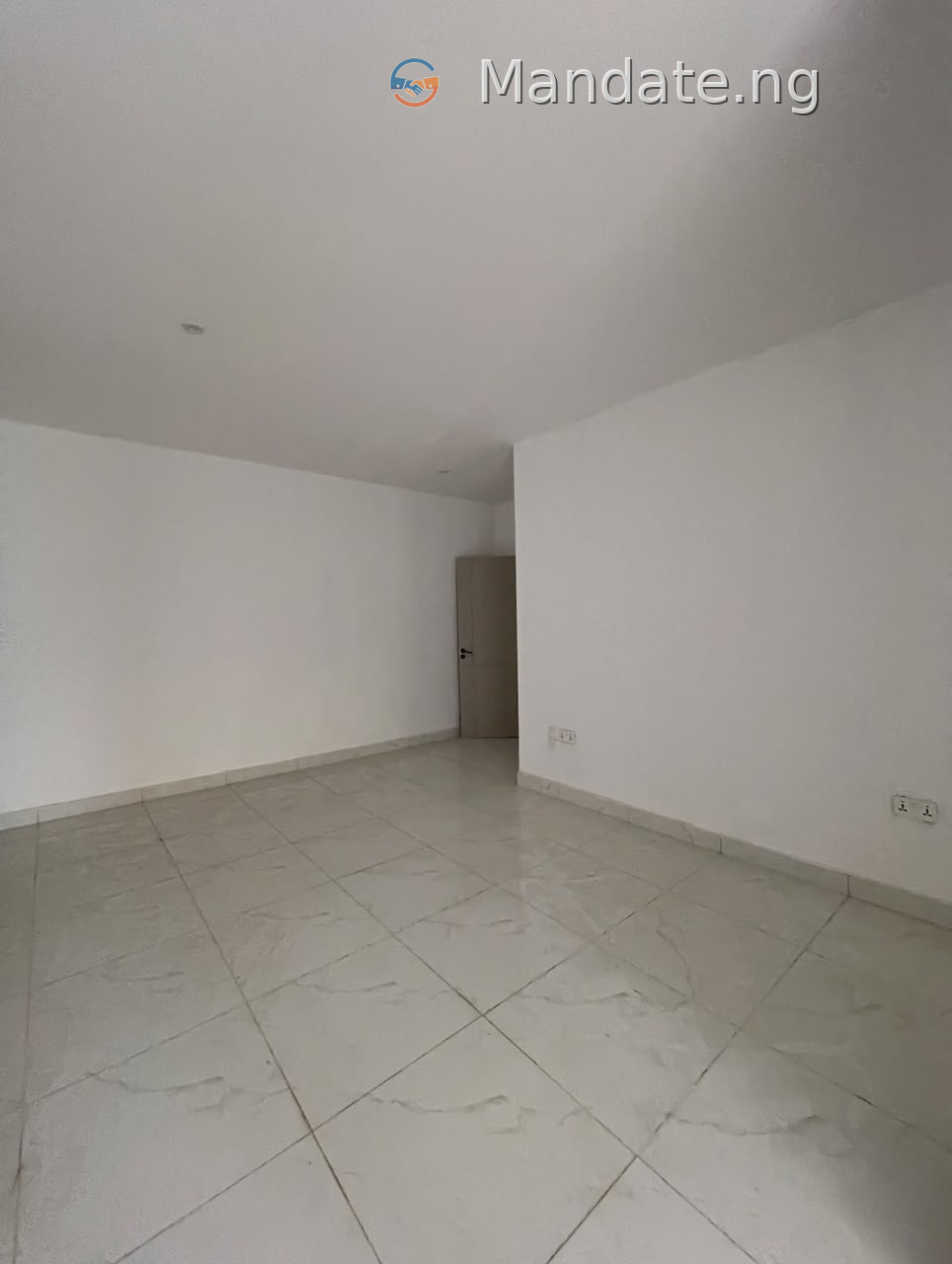 2 Bedroom Maisonette for Rent in Lekki Phase 1 For Rent in in Lekki Phase 1, Lagos Lekki Phase 1 Lekki Lagos photo 6