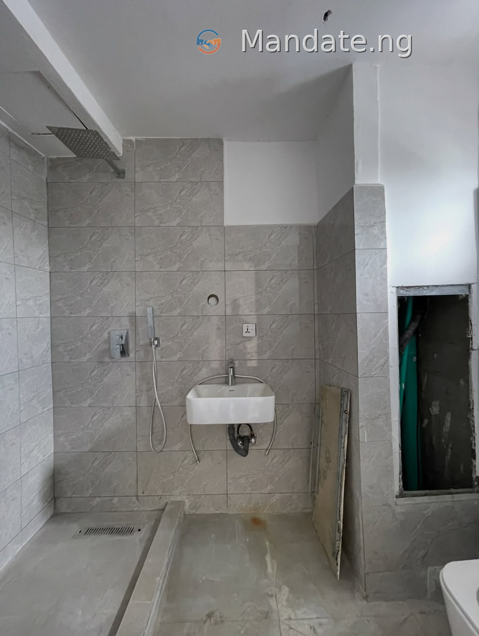 2 Bedroom Maisonette for Rent in Lekki Phase 1 For Rent in in Lekki Phase 1, Lagos Lekki Phase 1 Lekki Lagos photo 8