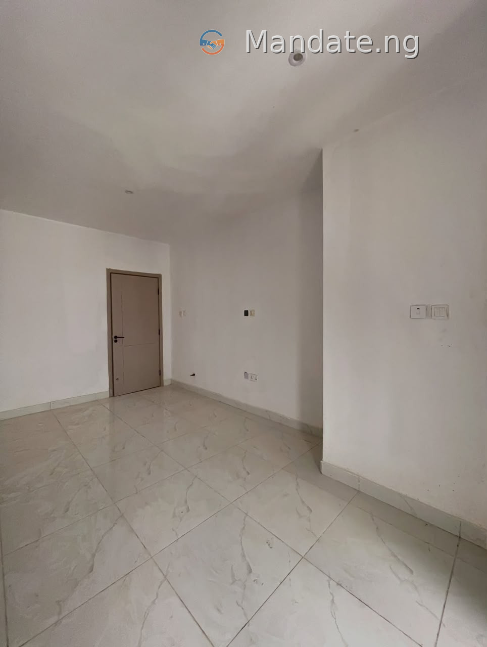 2 Bedroom Maisonette for Rent in Lekki Phase 1 For Rent in in Lekki Phase 1, Lagos Lekki Phase 1 Lekki Lagos photo 9