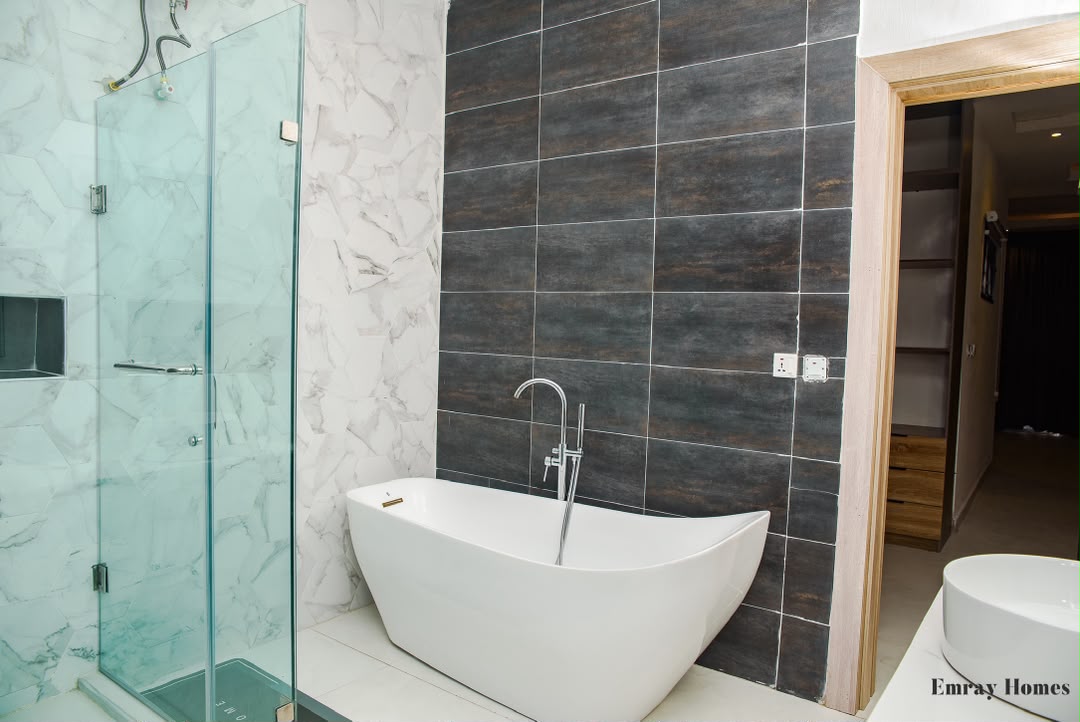 Fully furnished 4 bedrooms with big room BQ for RENT at Buena vista estate For Rent in at Buena vista estate, Orchid road VI Orchid Lagos photo 4