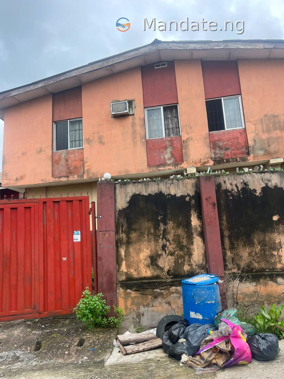 3 and 2 bedroom flats with BQ in Ifako Gbagada For Sale in Kiniun Ifa street Sawmill ifako Gbagada Gbagada Lagos photo 2