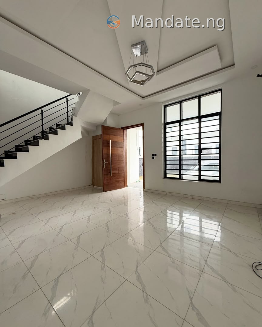 3 Bedroom Terrace Duplex for Rent in Ikota, Lekki For Rent in in Ikota, Lekki Ikota Lagos photo 13