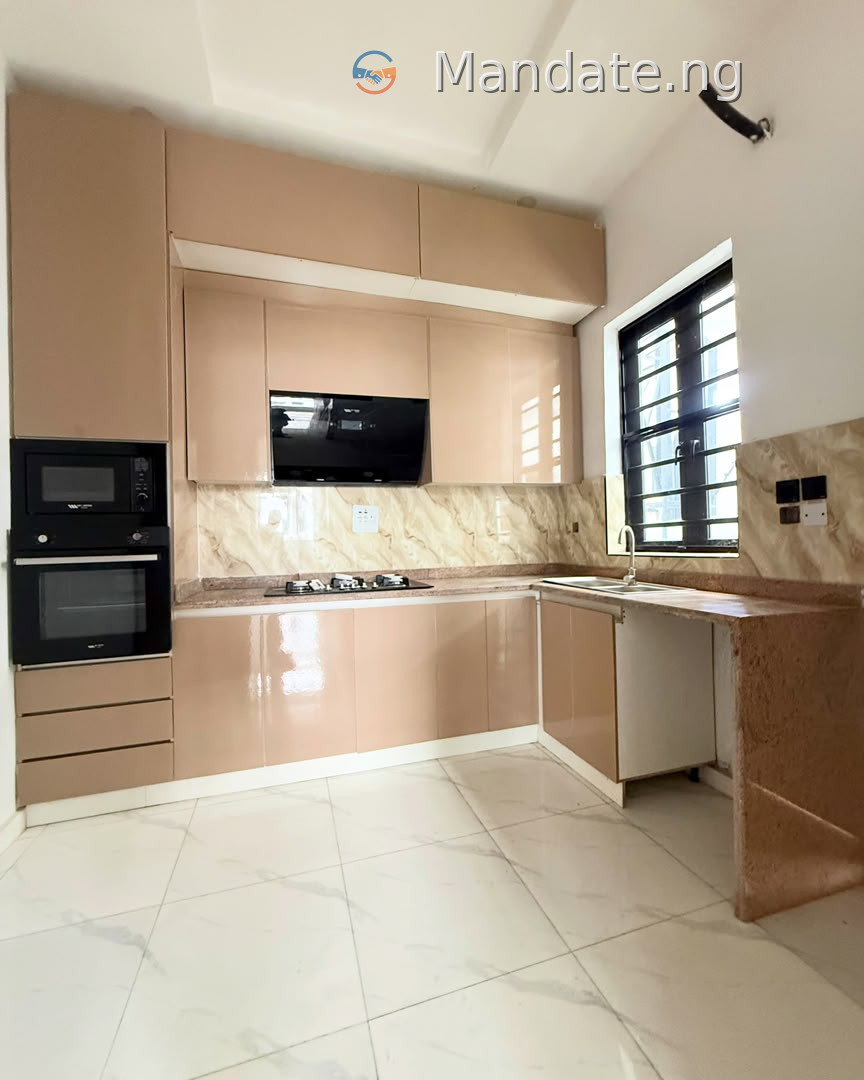 3 Bedroom Terrace Duplex for Rent in Ikota, Lekki For Rent in in Ikota, Lekki Ikota Lagos photo 20