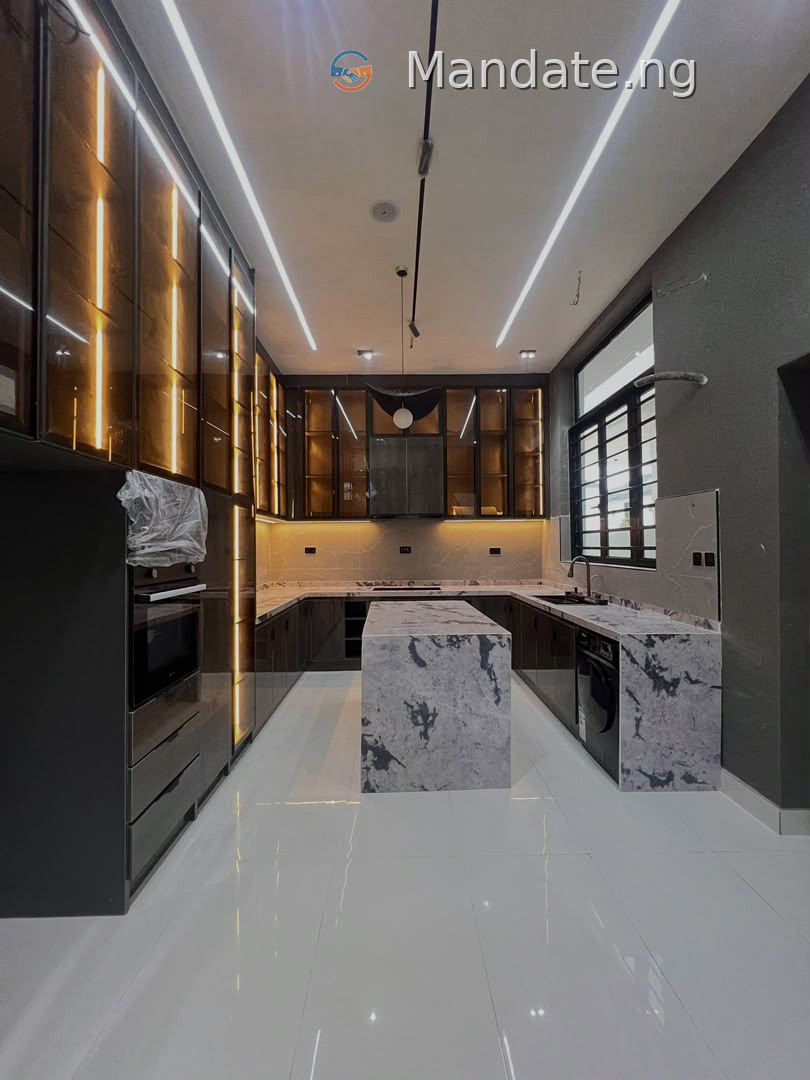 Contemporary 5 Bedroom Detached Duplex for Sale in Lekki For Sale in at Orchid Road, Lekki Orchid Lagos photo 14