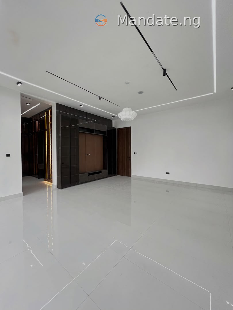 Contemporary 5 Bedroom Detached Duplex for Sale in Lekki For Sale in at Orchid Road, Lekki Orchid Lagos photo 26