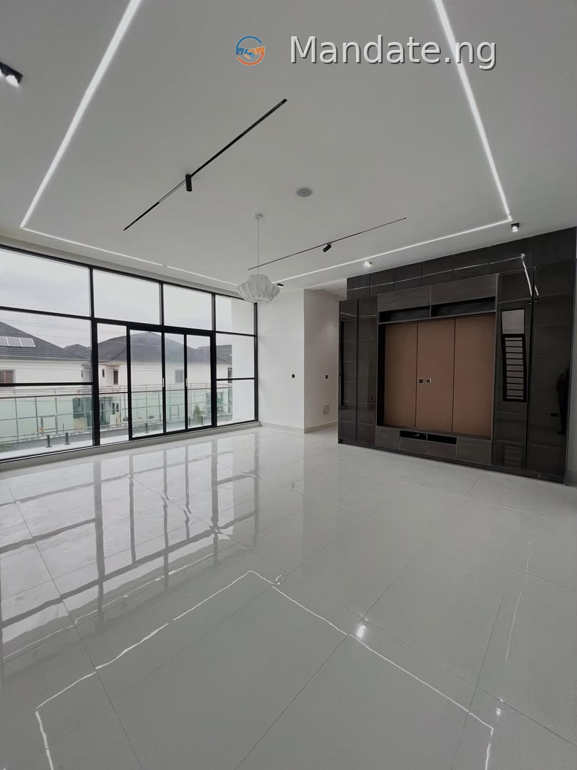 Contemporary 5 Bedroom Detached Duplex for Sale in Lekki For Sale in at Orchid Road, Lekki Orchid Lagos photo 29