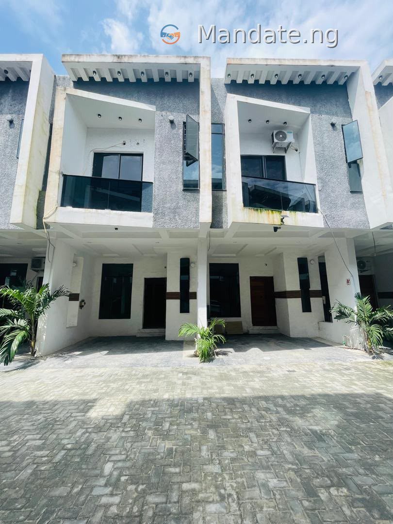 Luxurious Newly Built 4 Bedroom Terrace Duplex in Ikota, Lekki For Rent in in Ikota, Lekki, Lagos Ikota Lagos photo 2