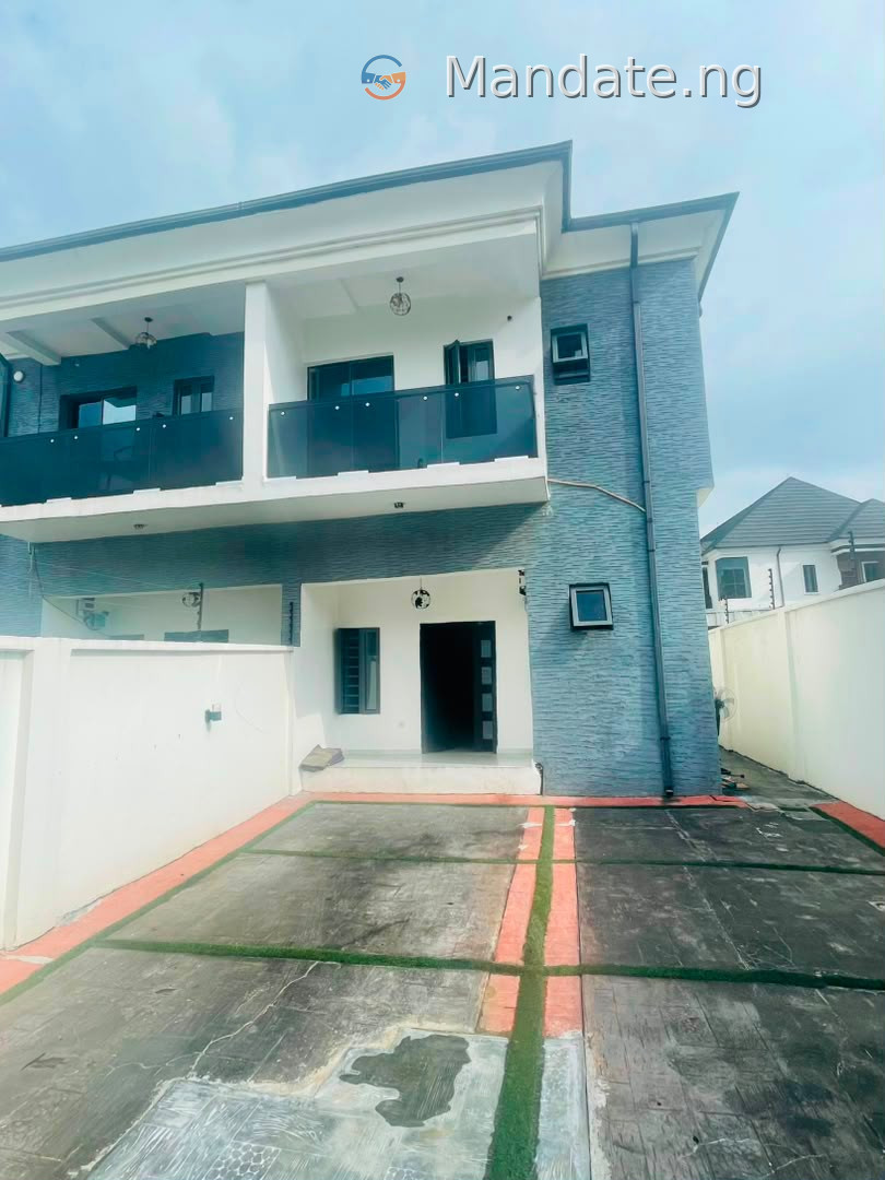 Luxurious Newly Built 4 Bedroom Semi Detached Duplex with Boys Quarters in Orchid Road, Lekki For Rent in in Orchid road, Lekki Lagos Orchid Lagos photo 2