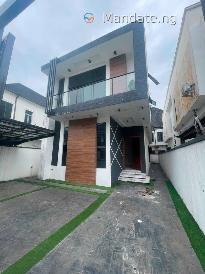 Luxurious Newly Built 4 Bedroom Semi Detached Duplex with Boys Quarters in Orchid Road, Lekki For Rent in in Orchid road, Lekki Lagos Orchid Lagos photo 6
