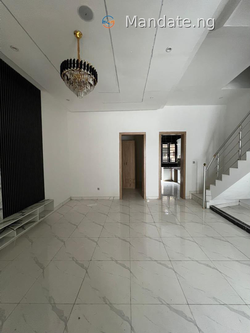 3 Bedroom Terrace Duplex for Rent in Ikota, Lekki For Rent in in Ikota, Lekki Ikota Lagos photo 7