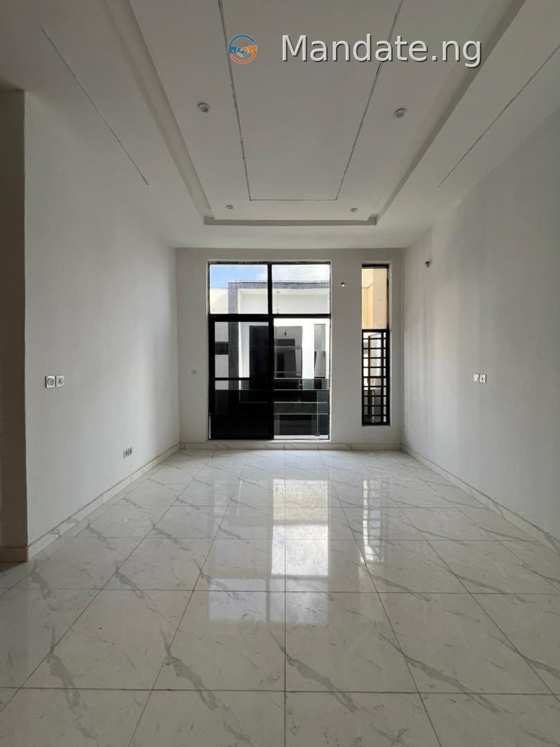 3 Bedroom Terrace Duplex for Rent in Ikota, Lekki For Rent in in Ikota, Lekki Ikota Lagos photo 90