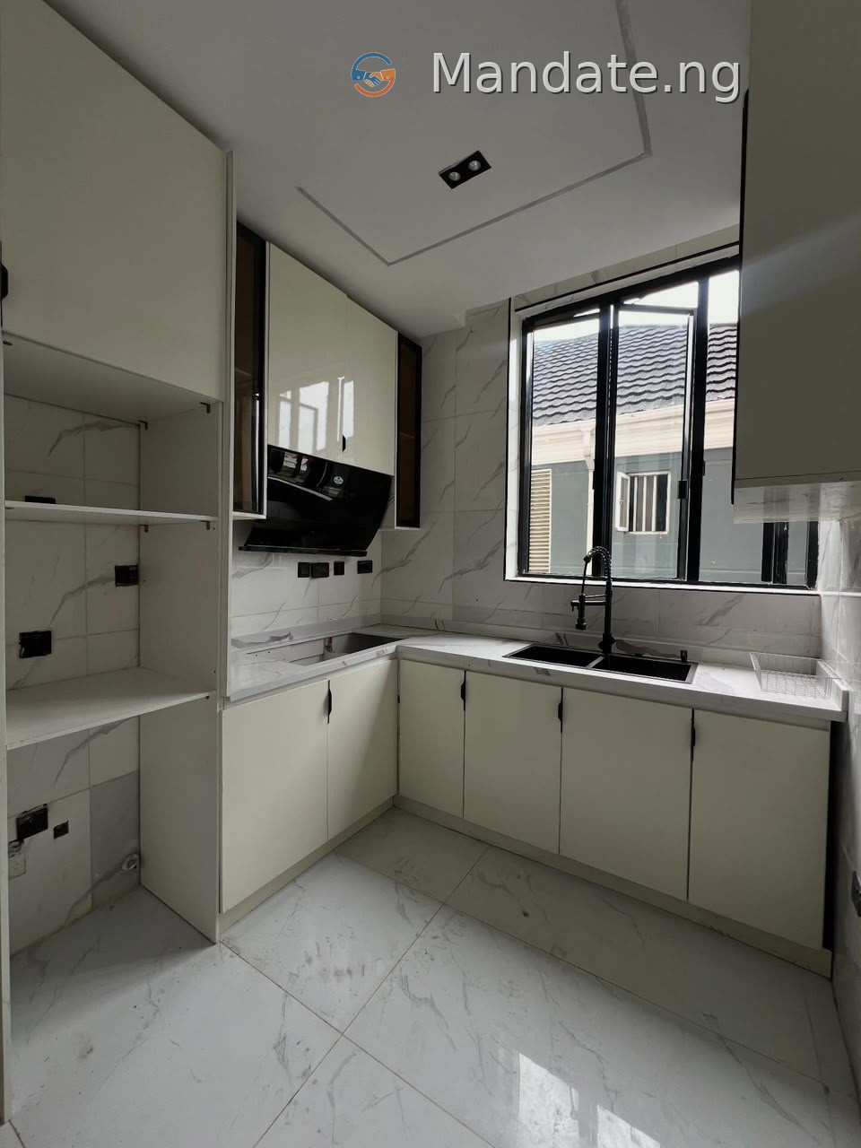 1 Bedroom Apartment for Rent in Ikate, Lekki For Rent in in Ikate, Lekki Ikate Lekki Lagos photo 12