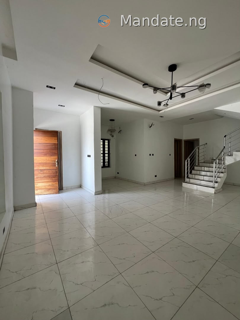 5 Bedroom Fully Detached Duplex for Rent in Lekki For Rent in at Orchid Road, Lekki Orchid Lagos photo 3