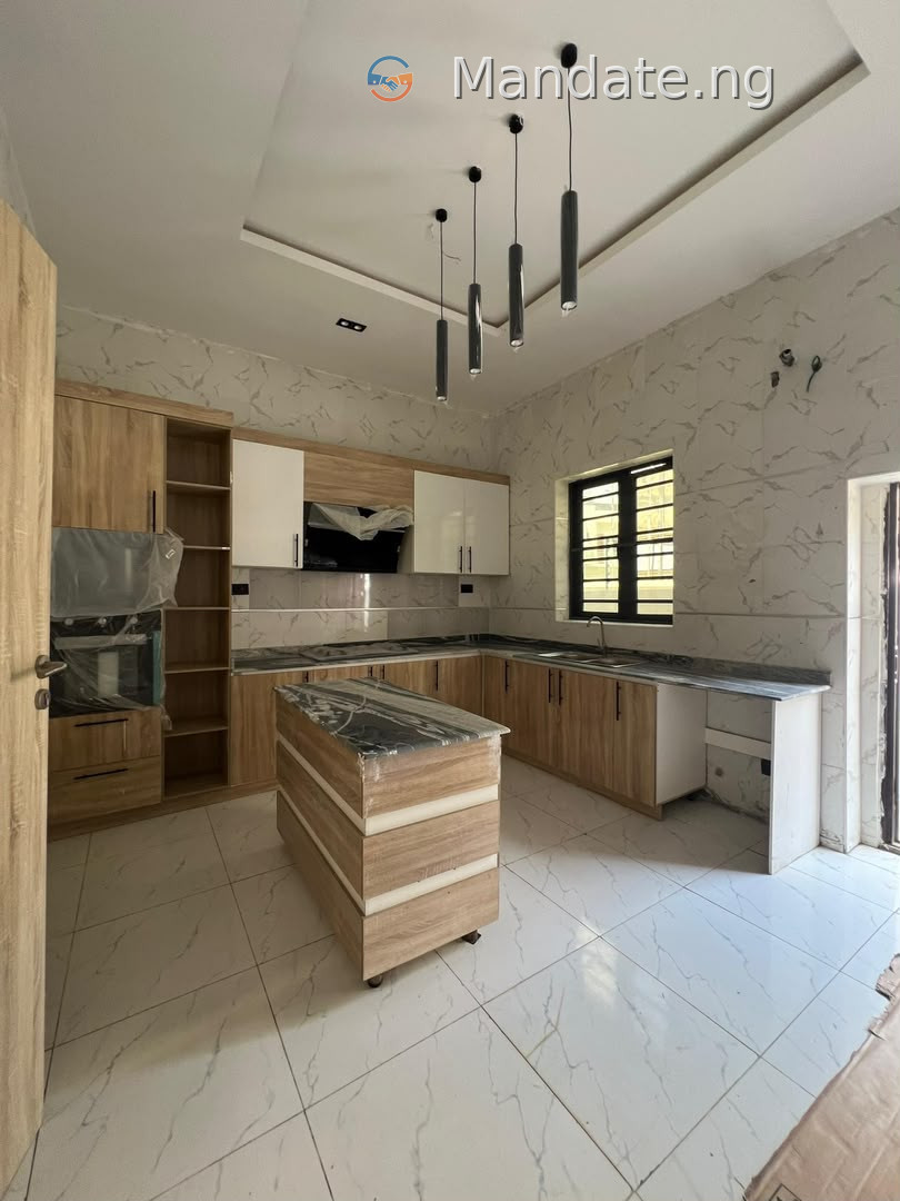5 Bedroom Fully Detached Duplex for Rent in Lekki For Rent in at Orchid Road, Lekki Orchid Lagos photo 5