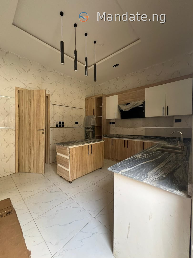 5 Bedroom Fully Detached Duplex for Rent in Lekki For Rent in at Orchid Road, Lekki Orchid Lagos photo 6