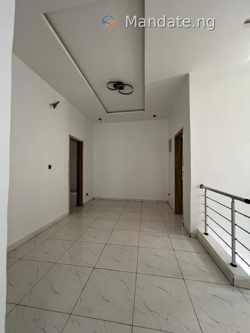 5 Bedroom Fully Detached Duplex for Rent in Lekki For Rent in at Orchid Road, Lekki Orchid Lagos photo 8