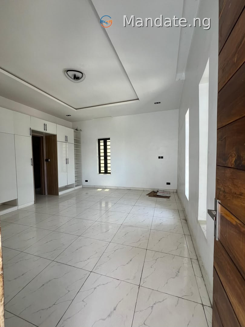5 Bedroom Fully Detached Duplex for Rent in Lekki For Rent in at Orchid Road, Lekki Orchid Lagos photo 12
