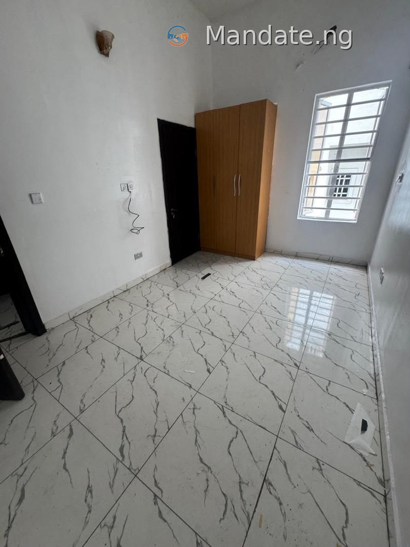 2 Units of Semi-Master Rooms for Rent in Royal Pine, Orchid For Rent in in Royal Pine, Orchid Orchid Lagos photo 21
