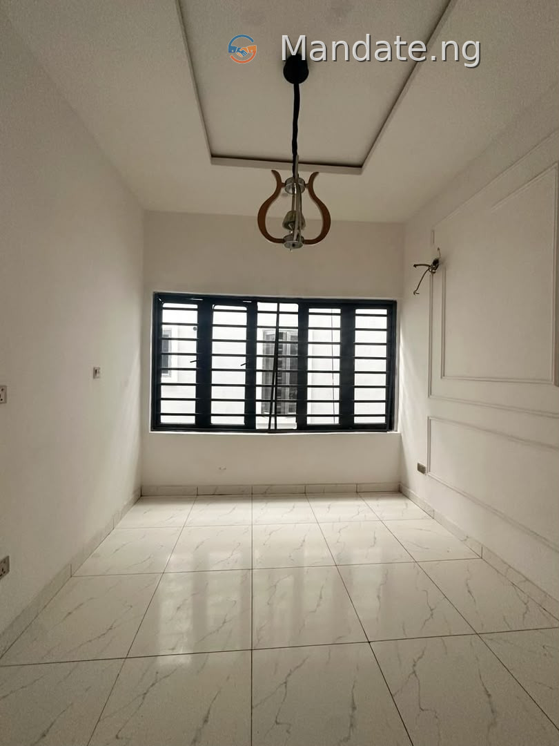 Luxury 2 Bedroom Apartment in Lekki Phase 1 For Sale in in Lekki Phase 1, Lagos Lekki Phase Lekki Lagos photo 20